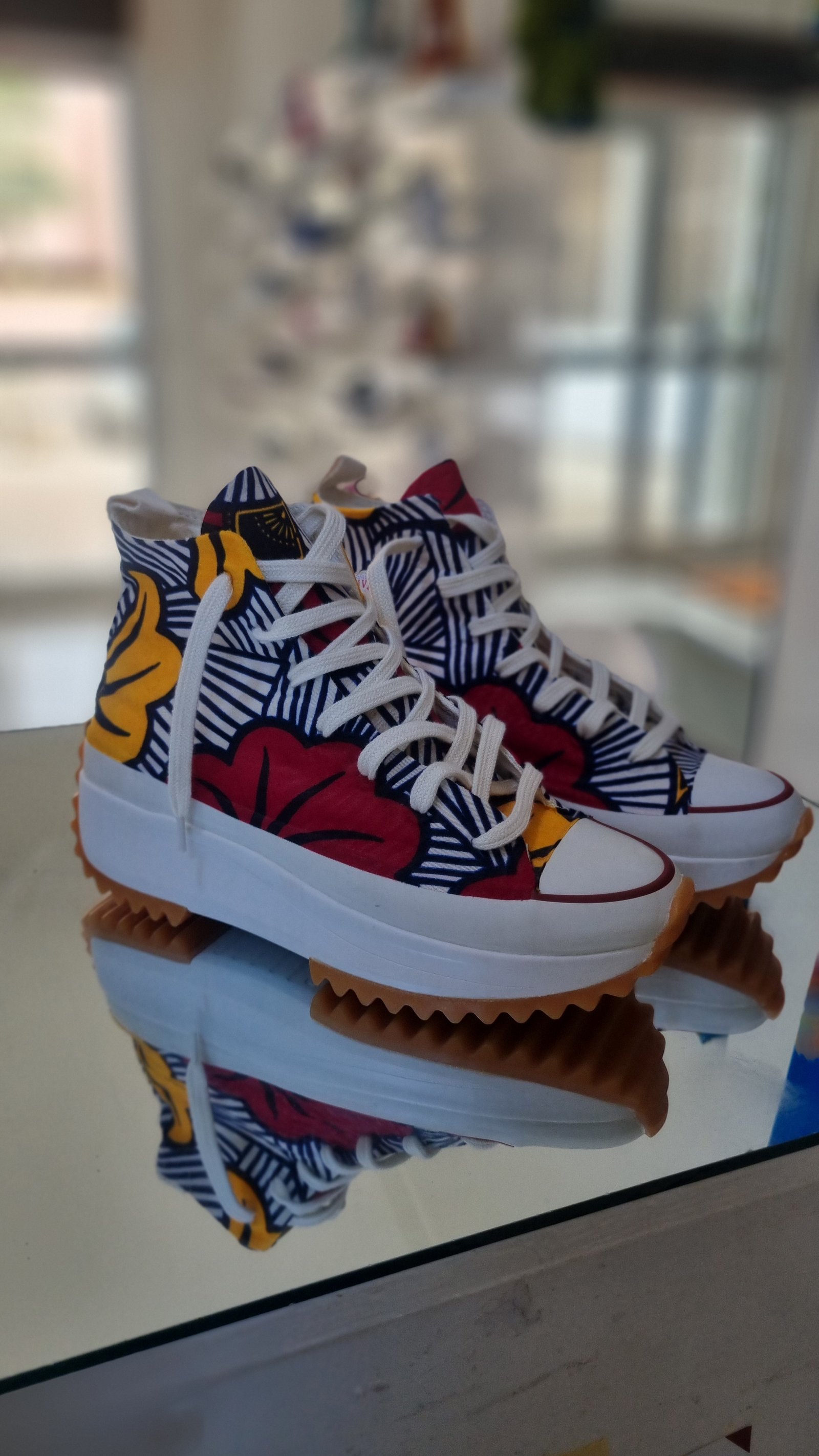 CONVERSE RUN STAR HIKE FLEUR DE MARIAGE JAUNE ROUGE